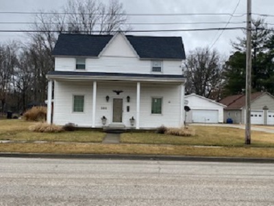 Front 508 E Main St Oblong.JPG